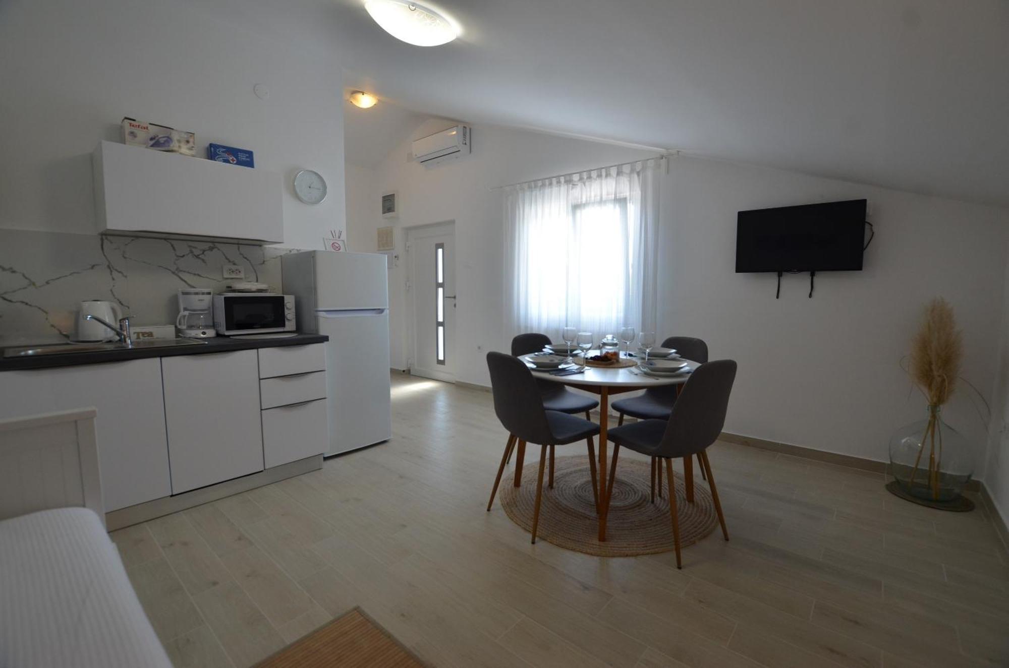 Casa Nini Apartment *